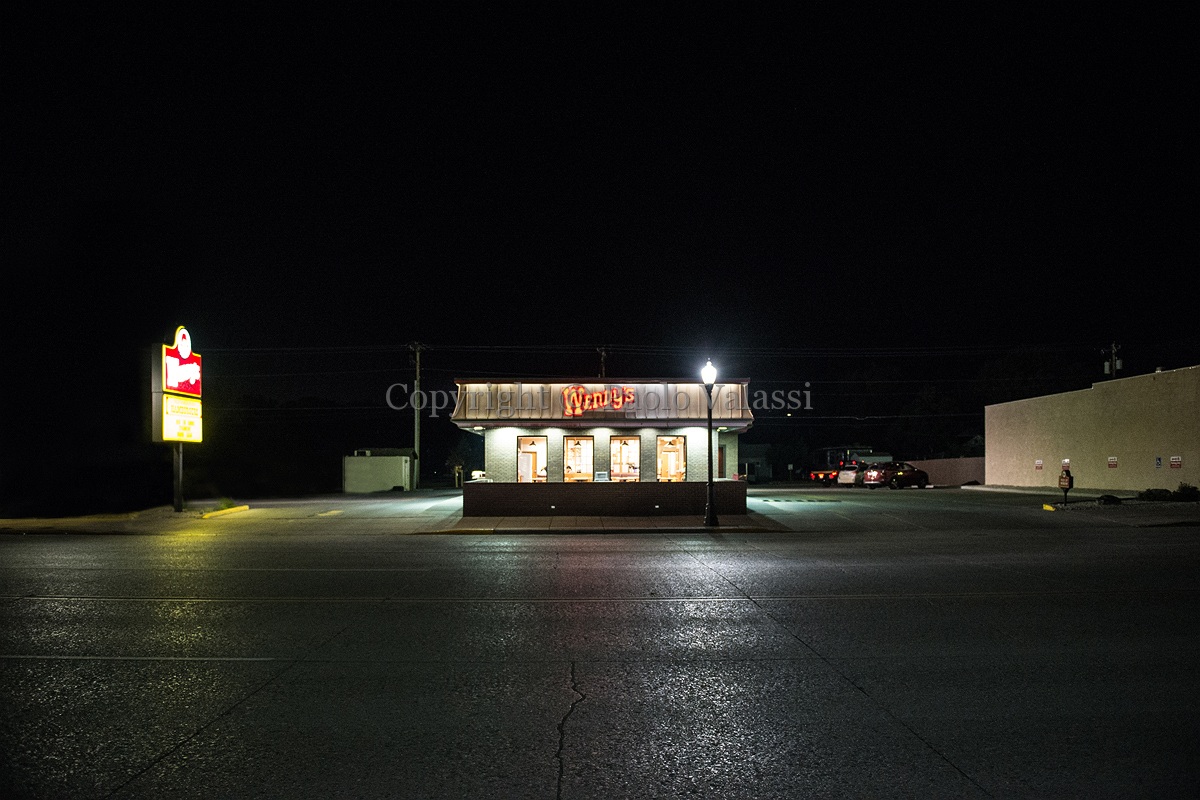 Oasis - Wendy&apos;s parking at night