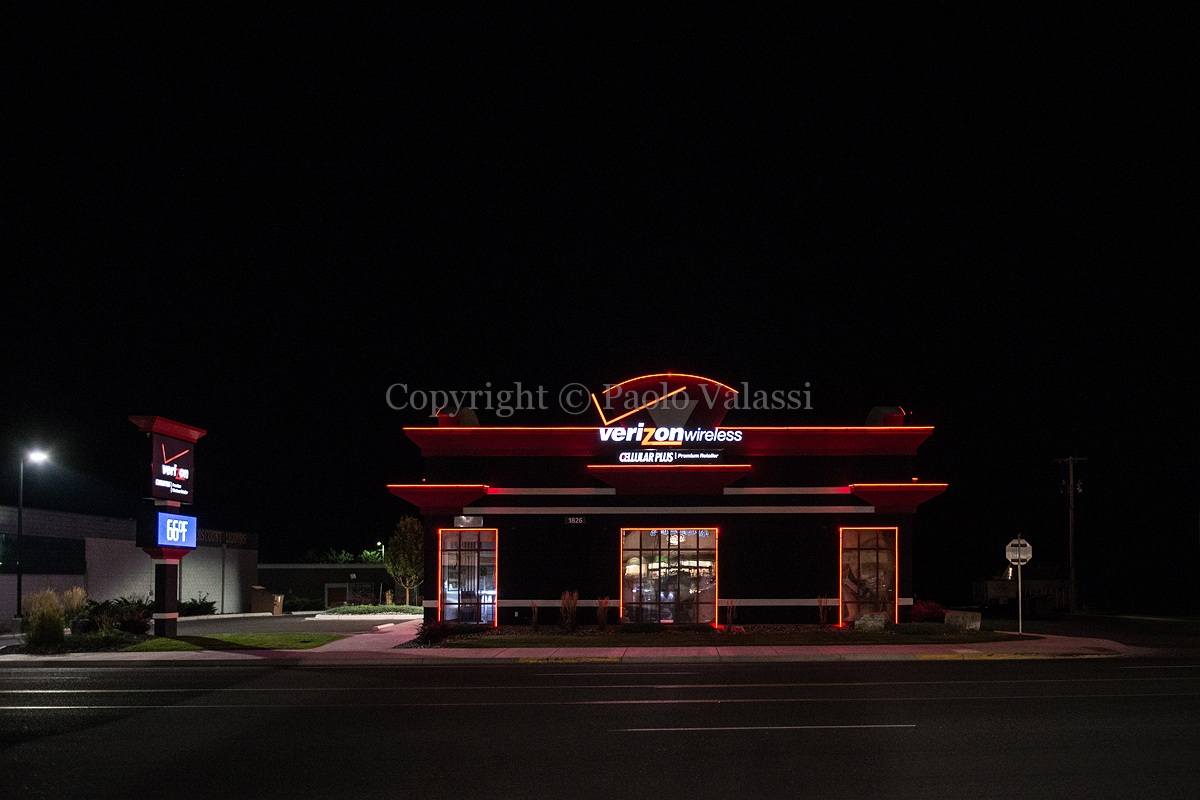 Oasis - Verizon phone store at night