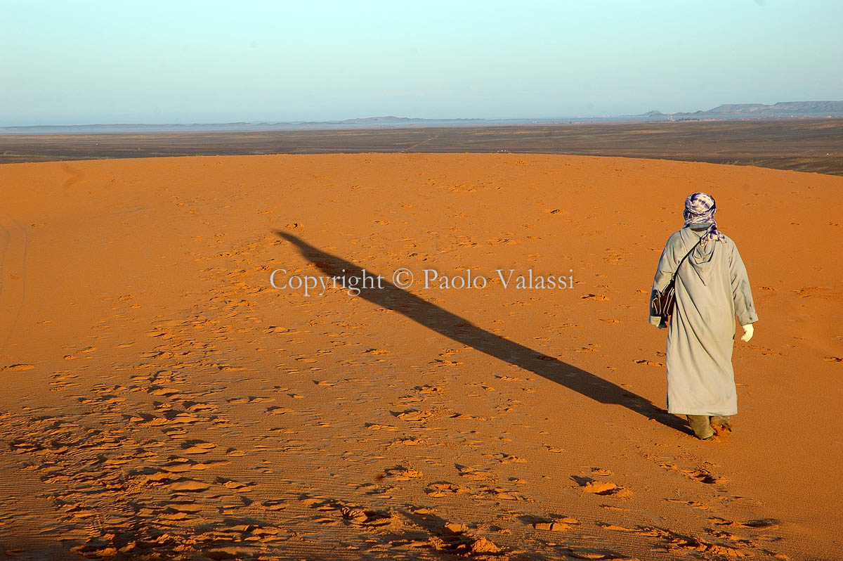 Morocco - Sahara desert - Sunrise at Merzouga dunes