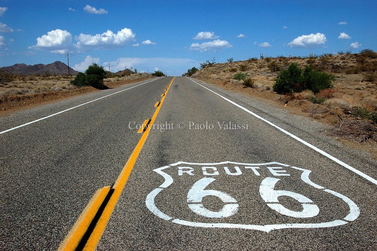 Route 66 - California - road to Essex