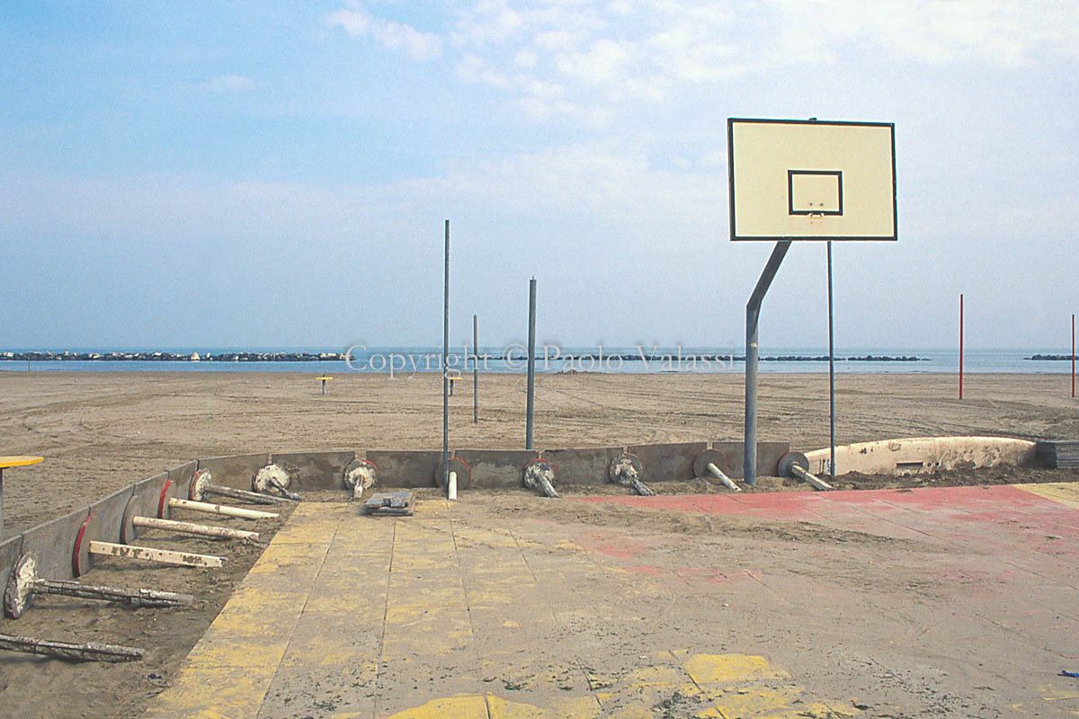 Absence - Lido degli Scacchi