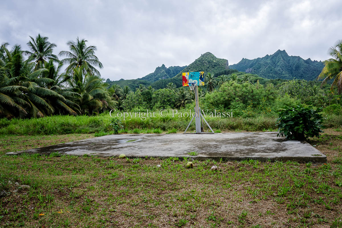 Cook Islands - Rarotonga - playground