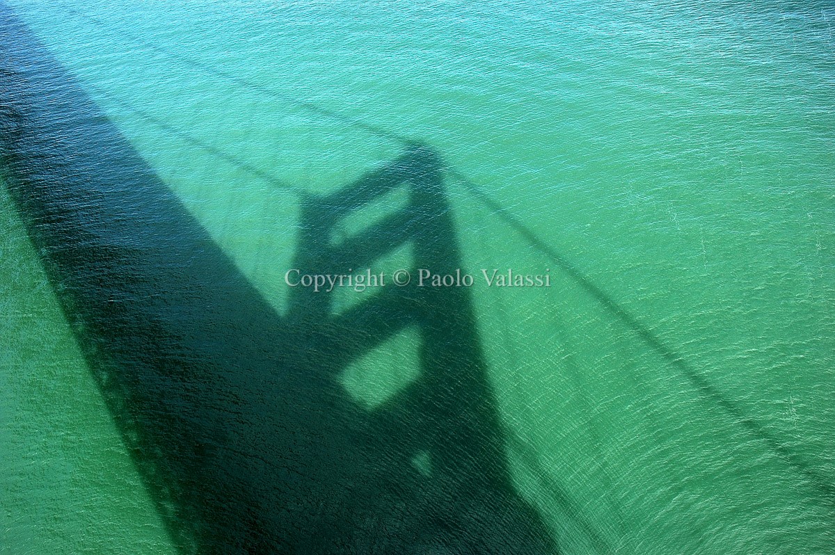 San Francisco - Golden Gate Bridge Shadow