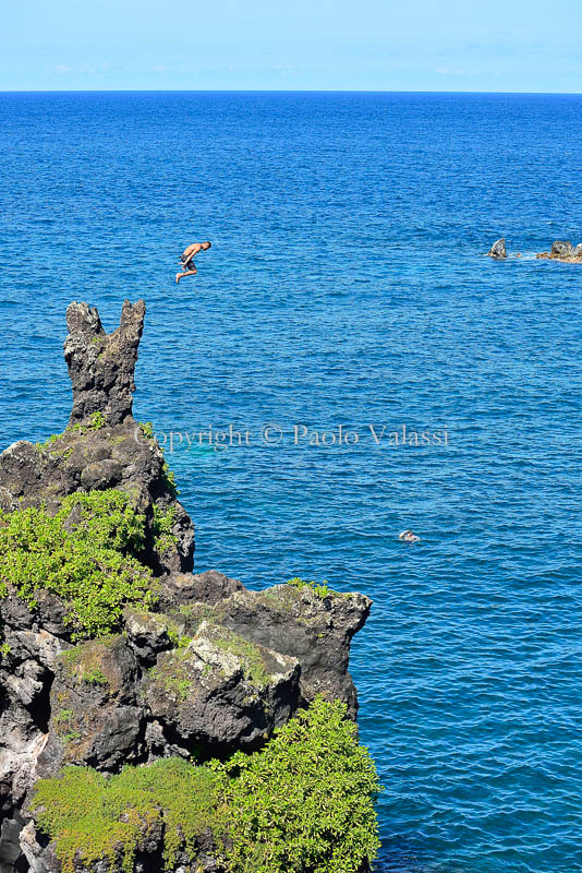 Hawaii - Maui - Wainapanapa dive tuffo