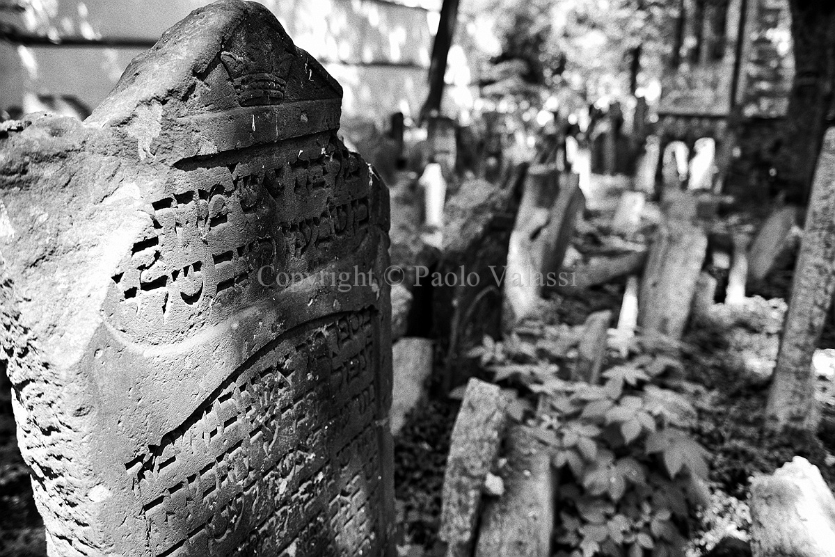 Prague - Josevof - Jewish Quarter - The Old Jewish Cemetery