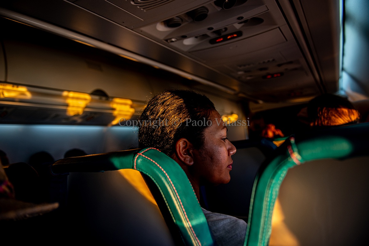 Airport - In flight, warm light